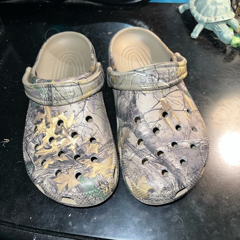 Camo crocs